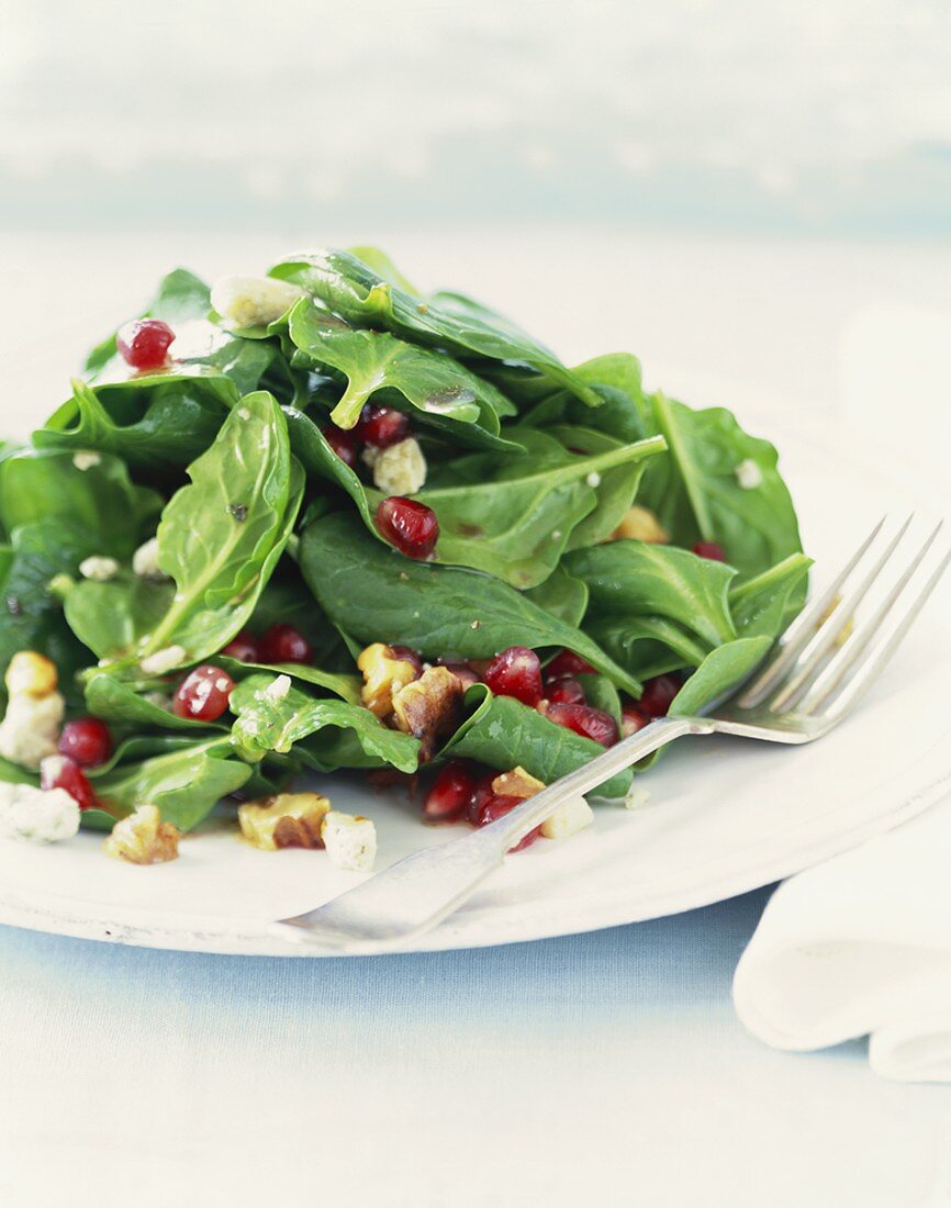 Spinach Salad with Pomegranate Seeds