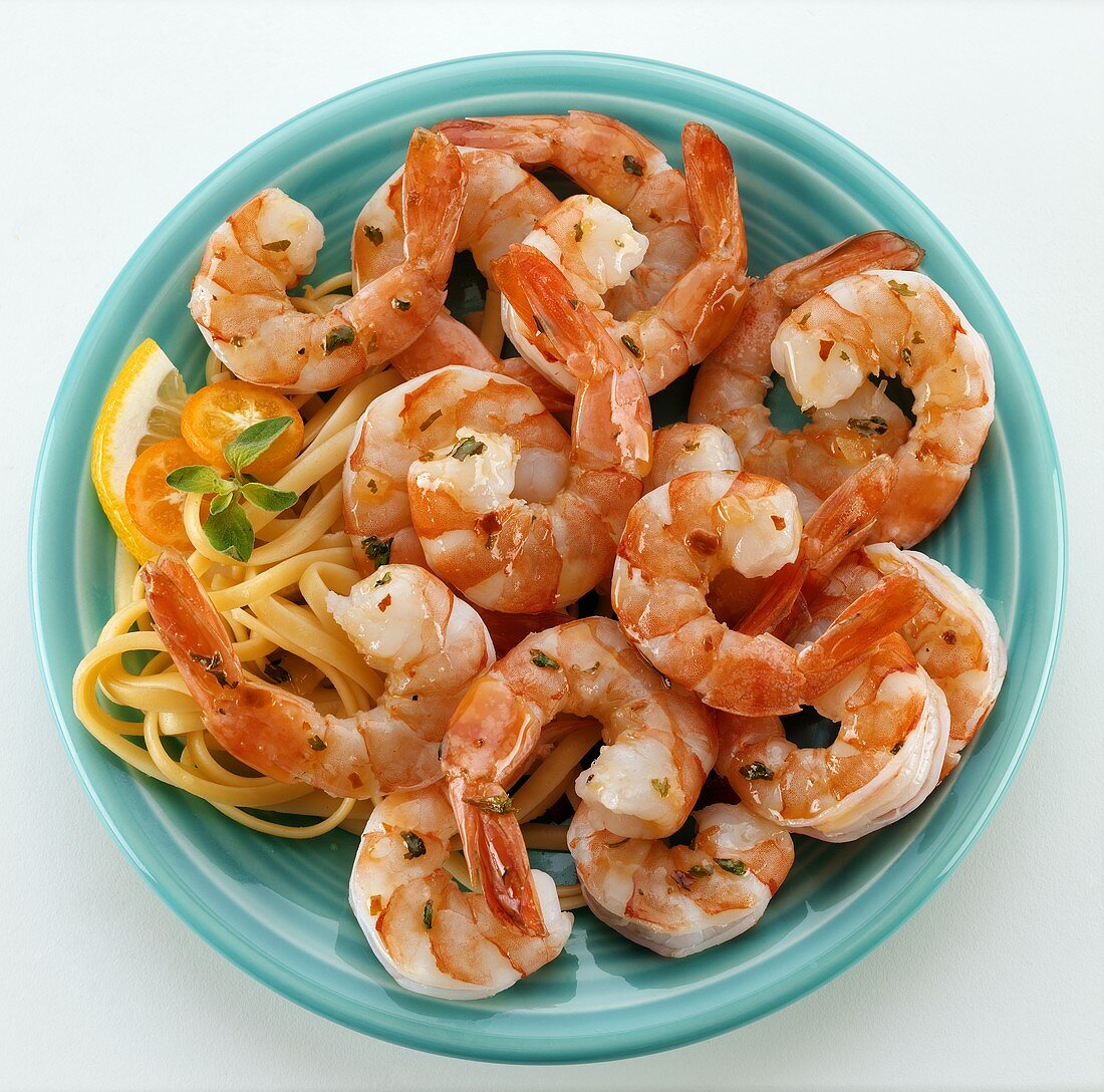Shrimps and scampi with linguine