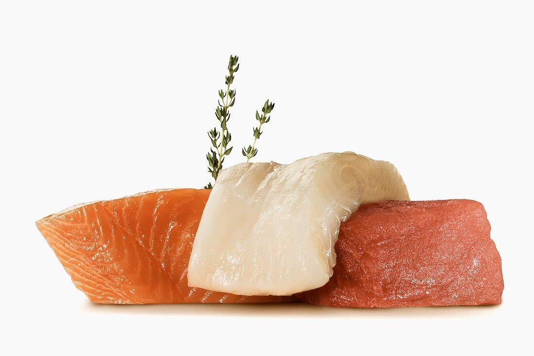 Lachs-, Thunfisch- und Butterfischfilet mit Thymian