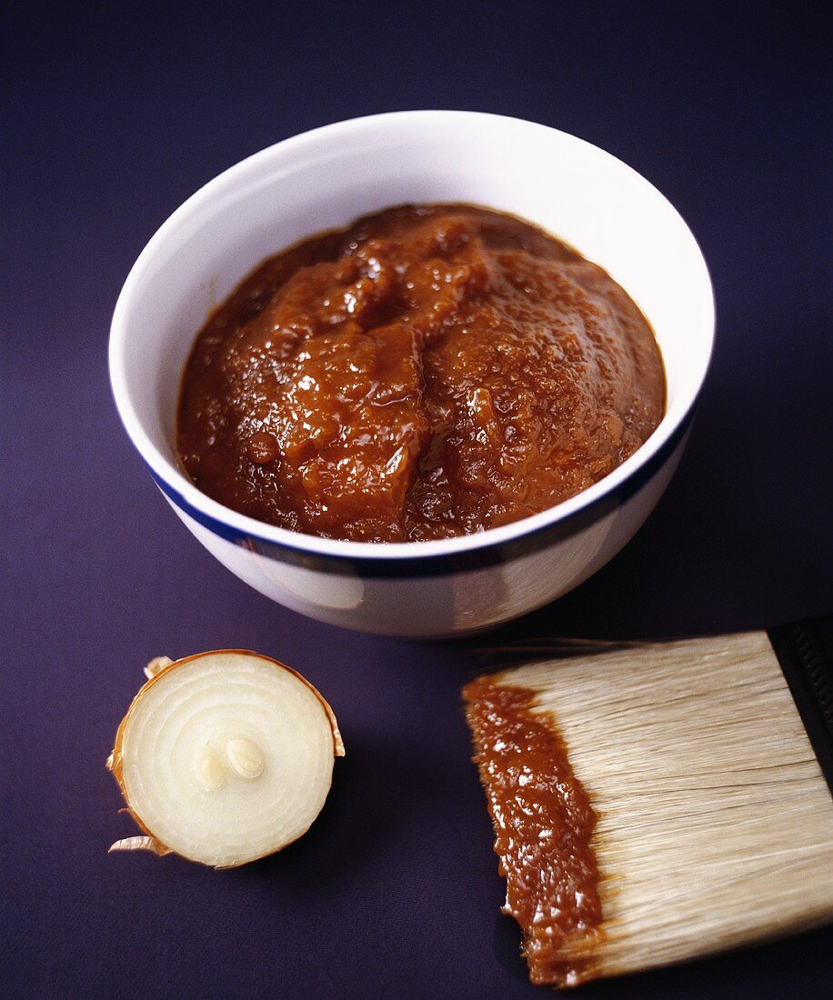 Barbecue sauce with brush