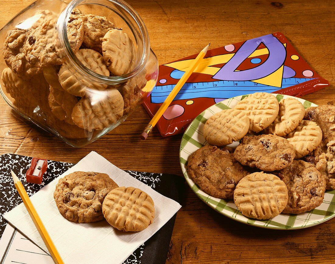 Chocolate Chip und Peanut Butter Cookies für Schulkinder(USA)