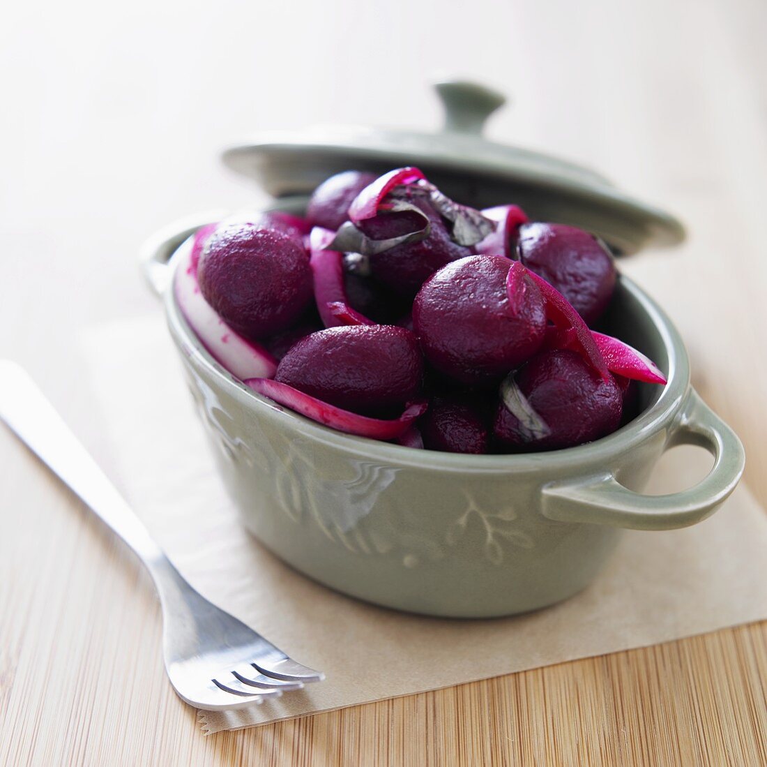 Beet Salad with Onions