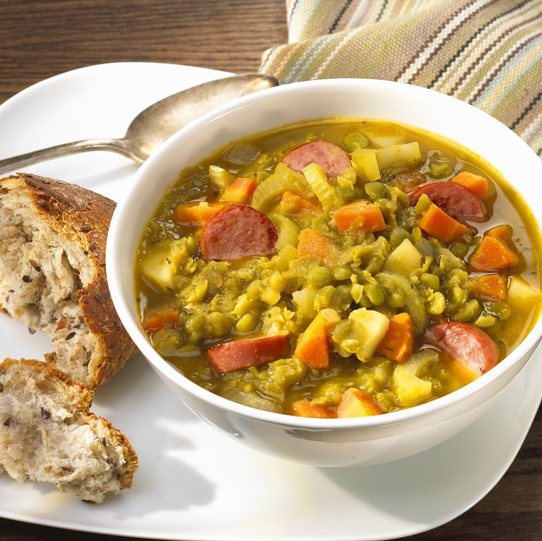 Bowl of Split Pea Soup with Bread