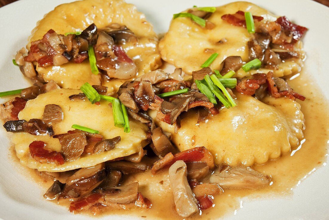 Homemade Cheese Filled Ravioli with Mushrooms, Pancetta and Chives