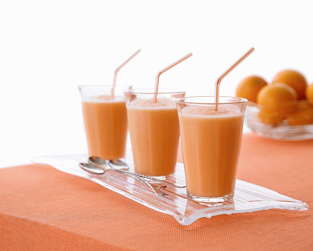 Creamsicle Smoothies (mit Cantaloupemelone & Orangensaft)