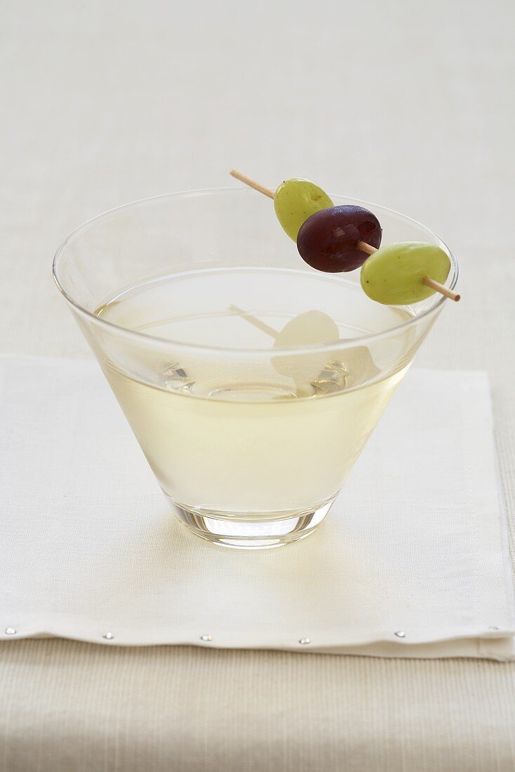 Martini mit Traubenspiesschen