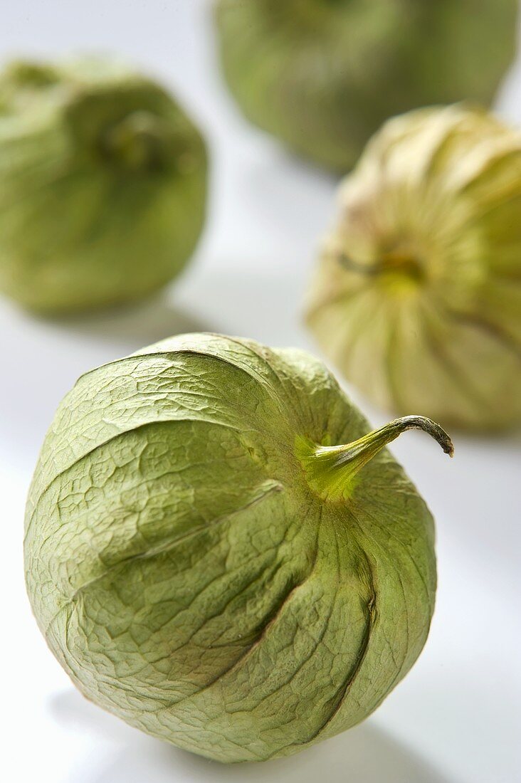 Tomatillos mit Hüllen