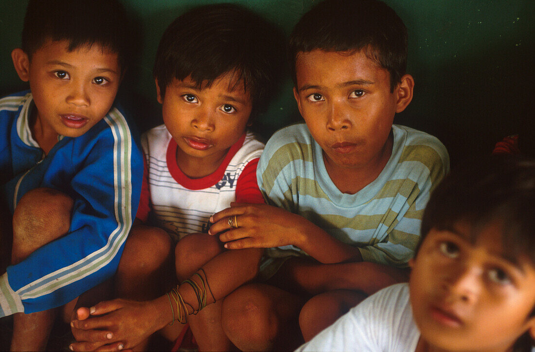 Kinder Philippinen