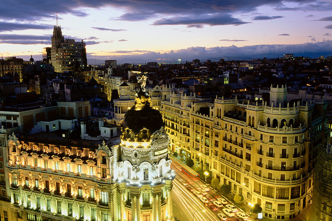 Gran Via, Edificio Metropolis, Metropolis-Gebäude, Madrid, Spanien