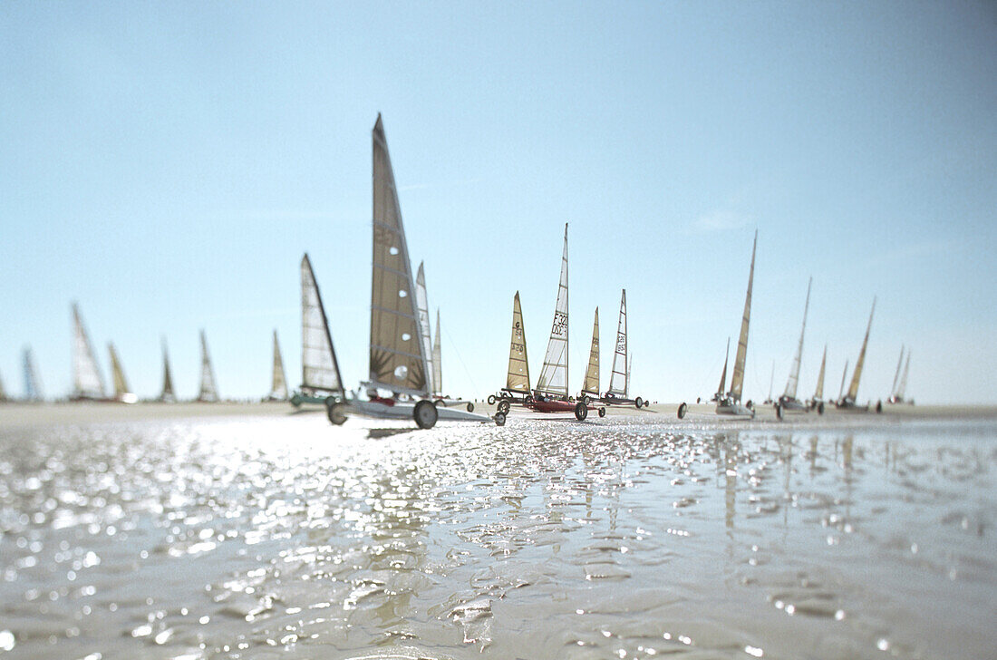 Sand yachting, St. Peter Ording, North Sea Schleswig-Holstein, Germany