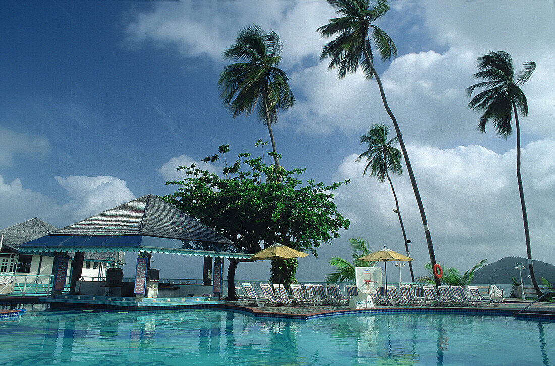 Poolbar ot the Sandals Halcyon Beach Resort, St. Lucia, Caribbean