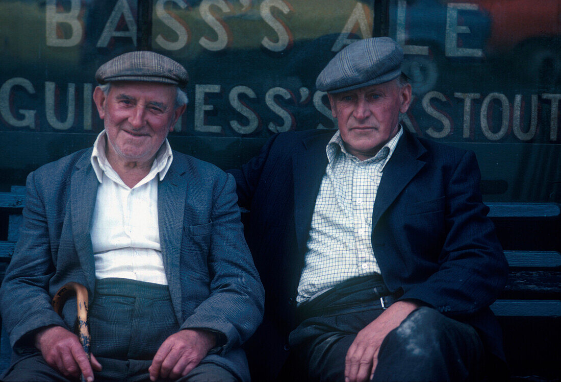 Männer, Ennistymon, Co. Clare Irland