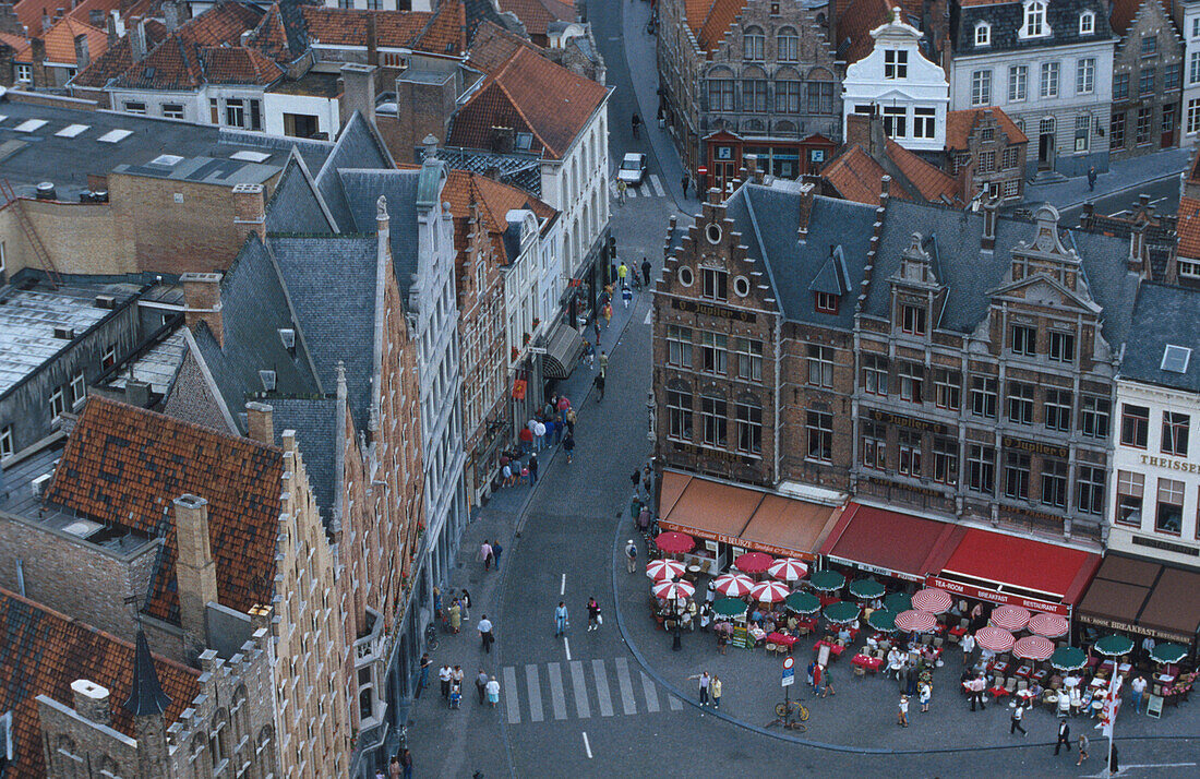 Brügge, Marktplatz, Blick vom Belfried, Ostflandern Belgien