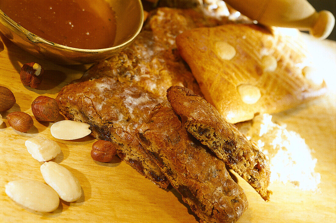 Gingerbread and stollen, traditional christmas cookies, Germany