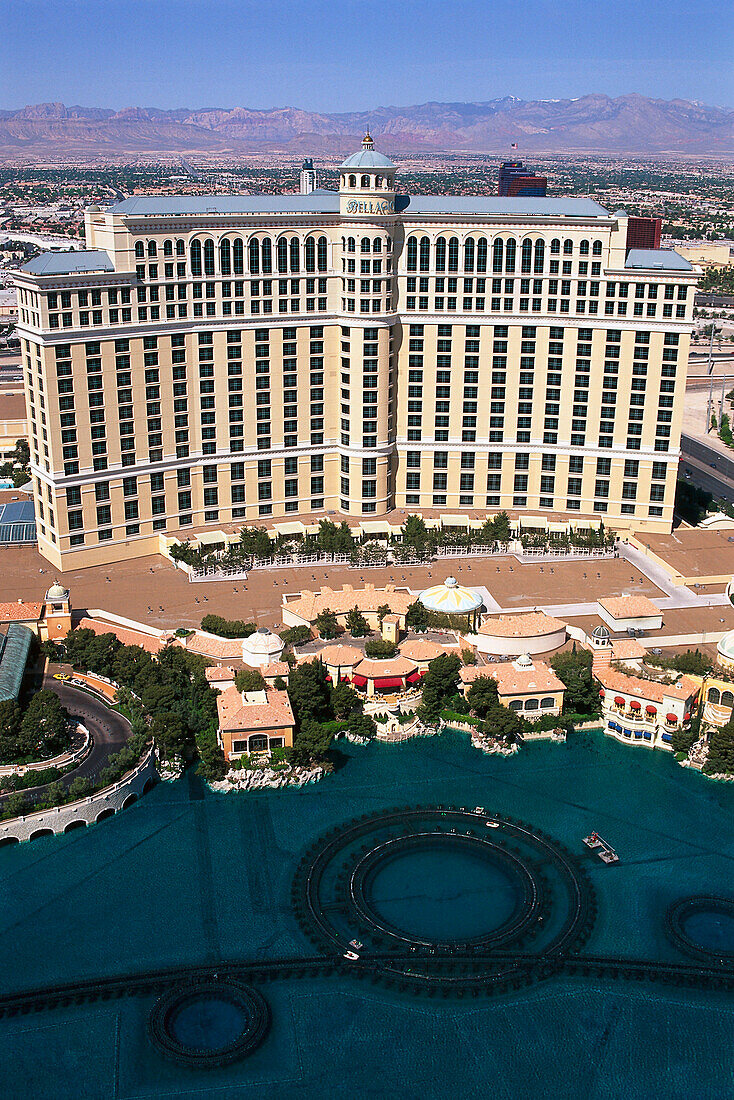 Blick von oben auf Hotel Bellagio &amp; Casino, Las Vegas, Nevada, USA, Amerika
