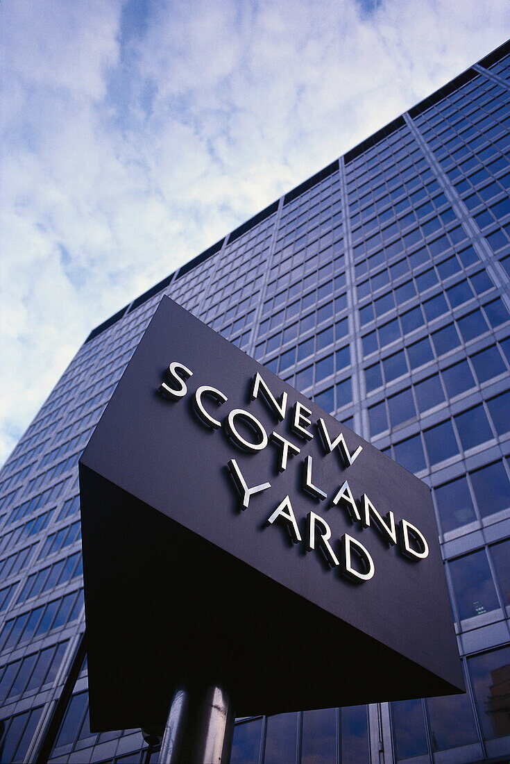 Neues Gebäude von  Scotland Yard, Victoria Street, London, City of Westminster, England, Großbritanien