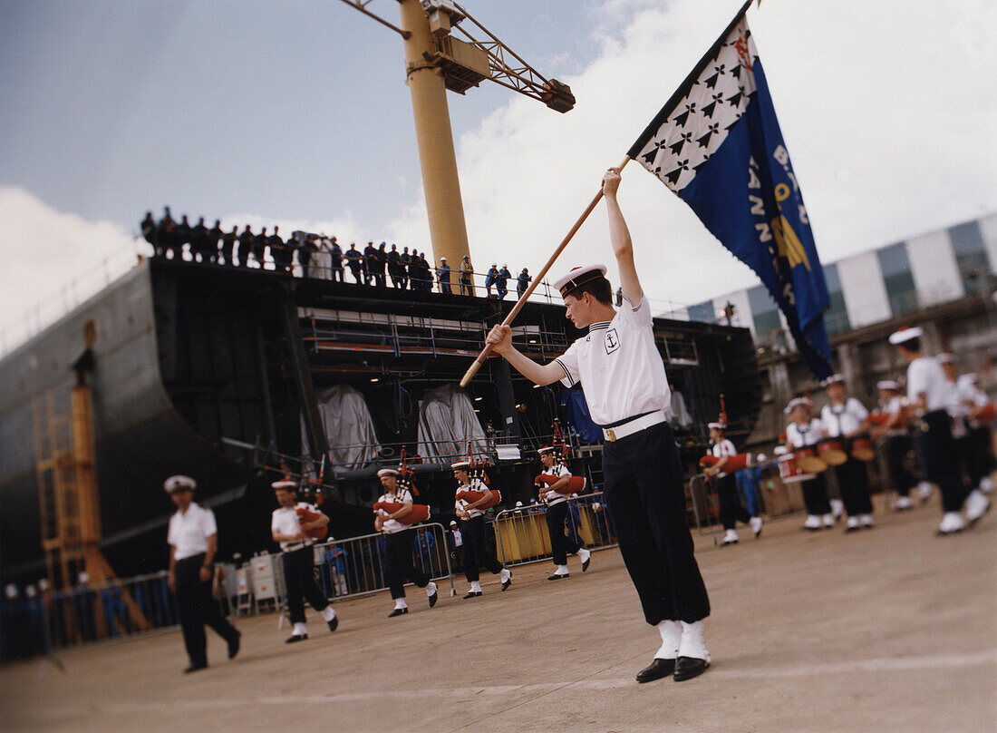 Queen Mary 2, Ceremony-Shipyard in Saint-Nazaire, Kiellegungszeremonie