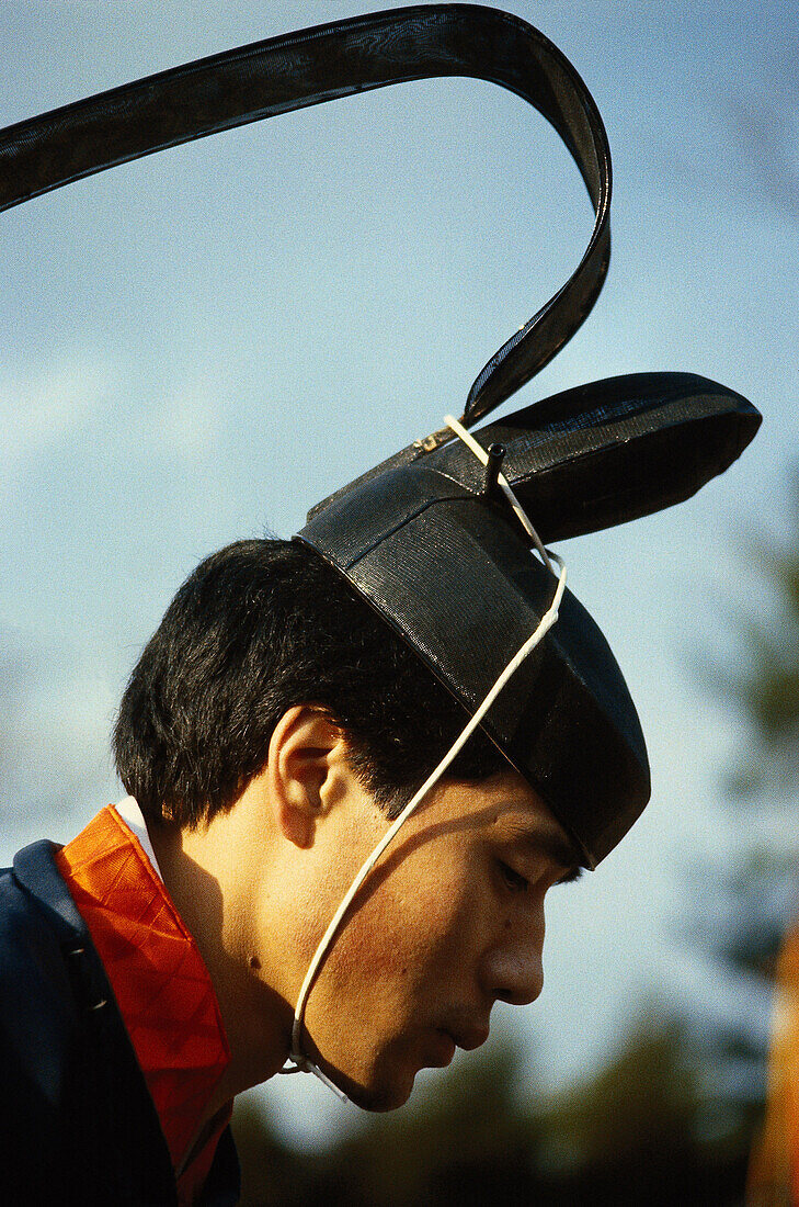 Mann in traditioneller Kleidung, Japan
