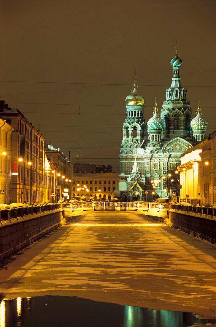 Griboyedova Canal and Our Savior Cathedral at night, St. Petersburg, Russia, Europe