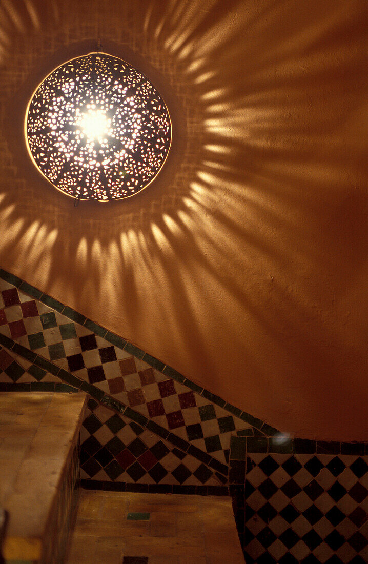 Detail im Treppenhaus eines Hotels, Riad Kaiss, Marrakesch, Marokko, Afrika