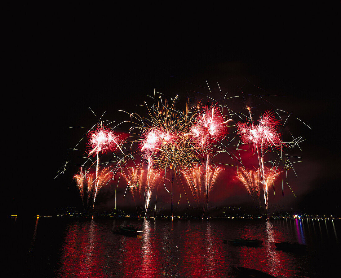 Feuerwerk, Locarno, Tessin, Schweiz