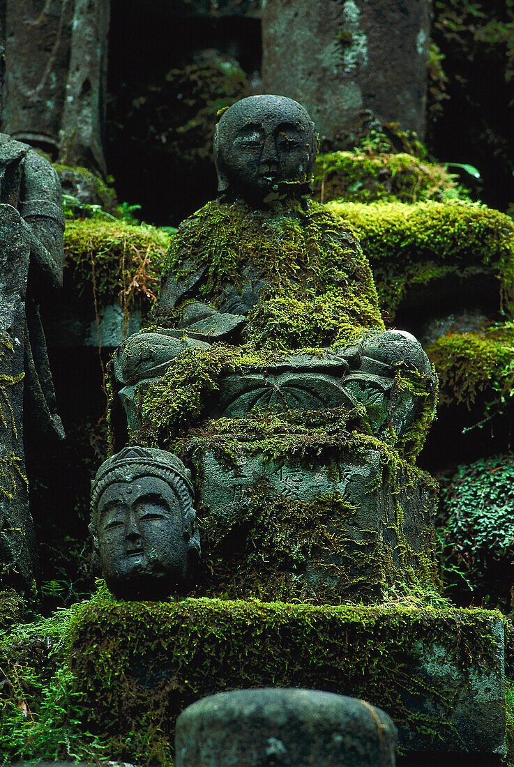Gräber, Zen Kloster Eiheiji, fukui, Honshu, Japan