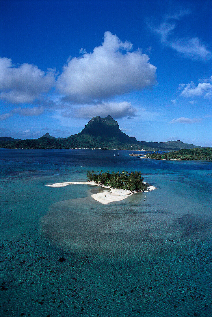Motu Tapu Insel, , Blick auf Bora-Bora Franz.Polynesien