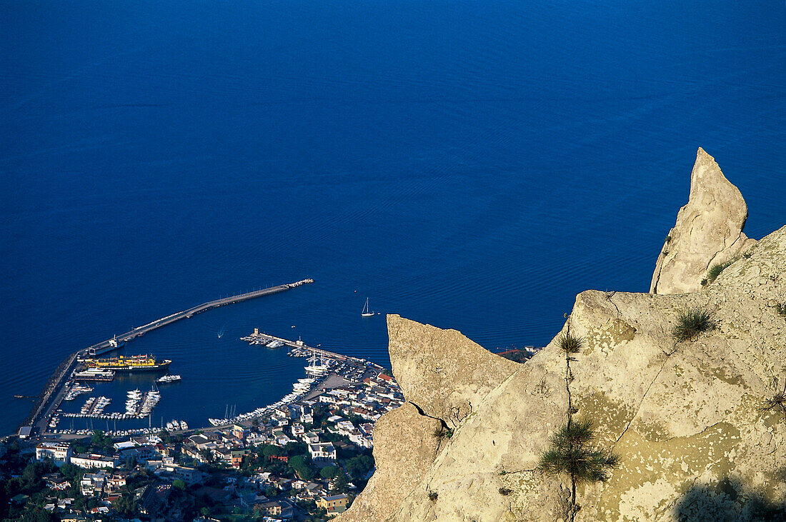 Monte Epomeo, Ischia Isle Campania, … – Bild kaufen – 70009789 lookphotos