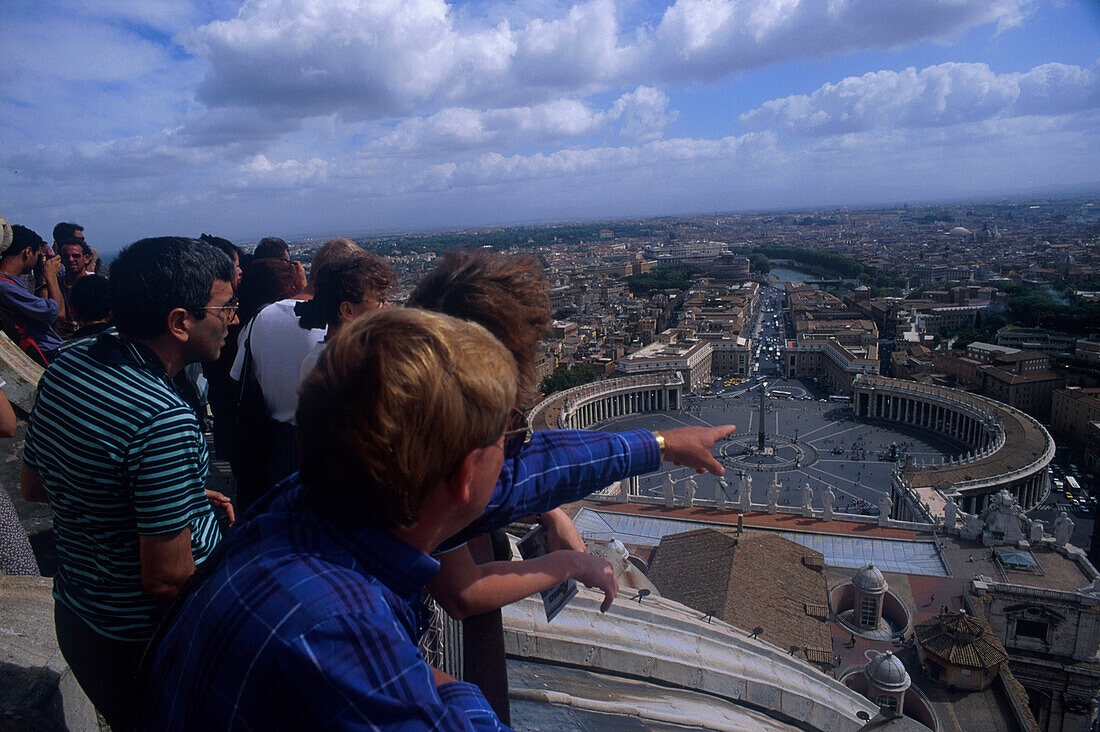Blick vom Petersdom, Petersplatz, Rom, Italien