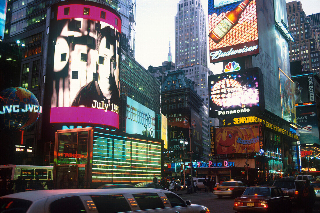 Times Square, Manhattan, New York USA