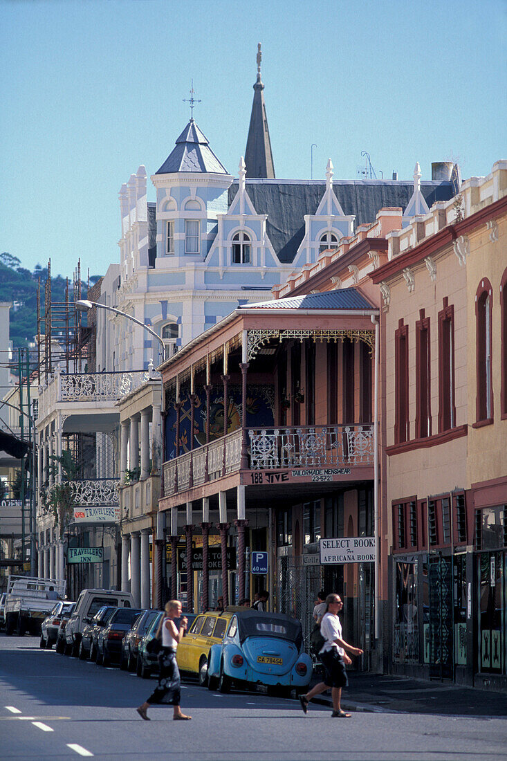 People crossing the Long Street in front of colonial style houses, Capetown, South Africa, Africa