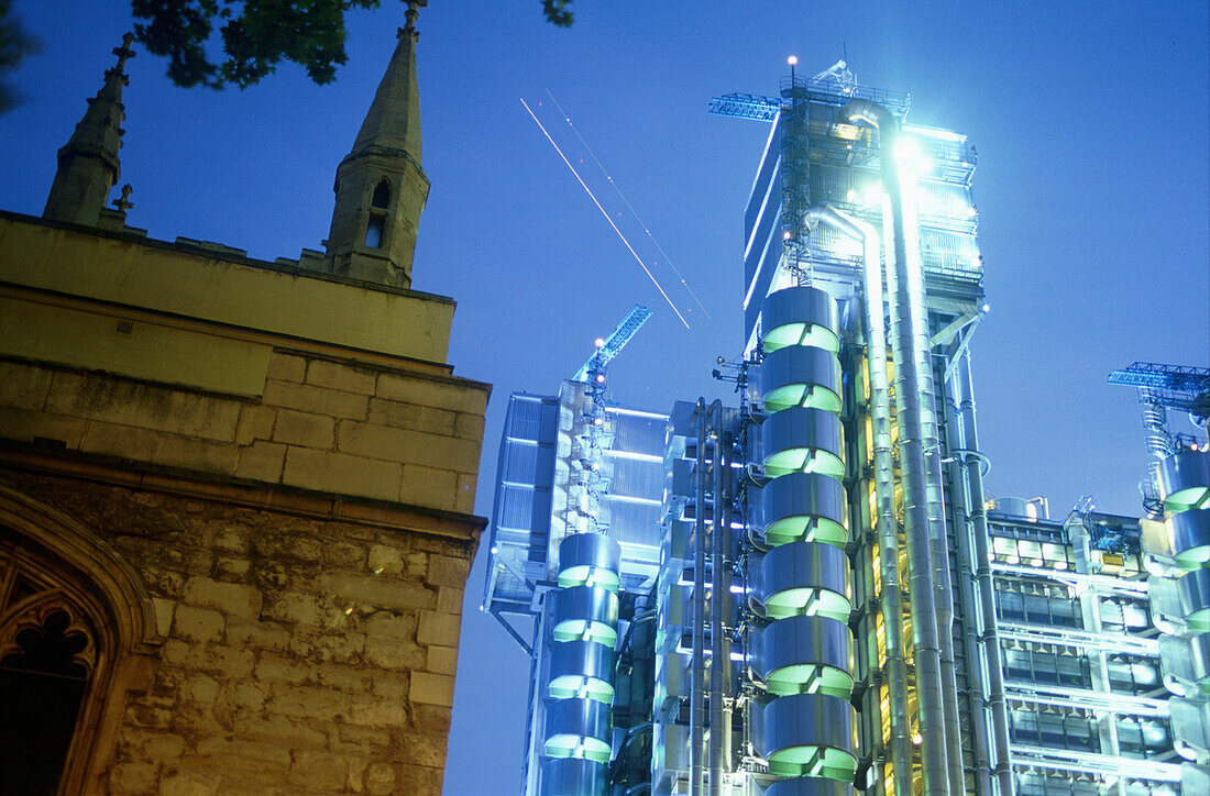 Lloyd´s Building v. Richard Rogers, Lime Street, London, England, Großbritannien