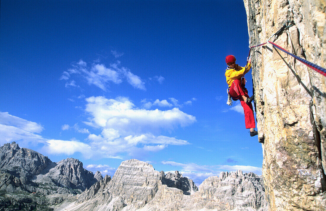 Male rock climber, Drei Zinnen, Dolomites, South Tyrol, Italy