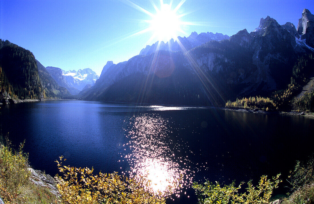 Back light, Vorderer Gosausee Lake, Gosaukamm, Dachstein Mountains, Autumn Austria
