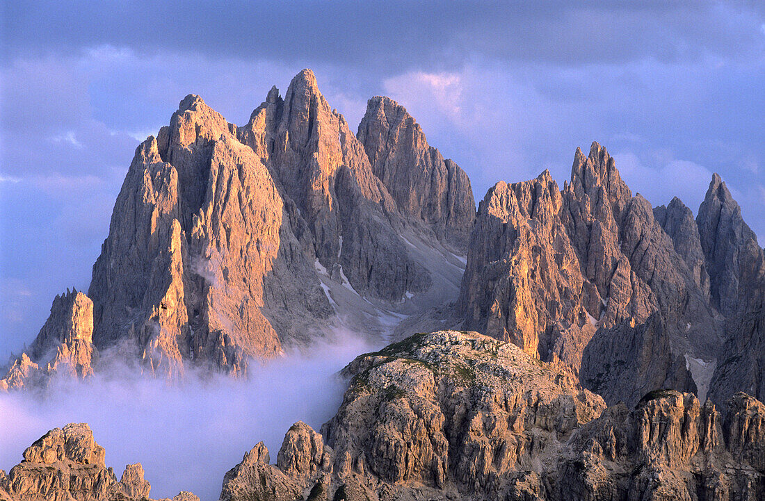 Blick auf Monte Campedelle, Dolomiten, Südtirol, Italien