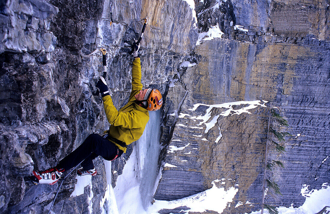 Evgeny Krivosheitsev climbing Pilsner, M8, Mixed Climbing, ice climbing, Golden Area, Banff National Park, Alberta, Canada