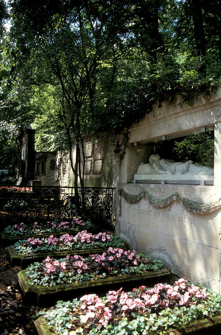 Friedhof-Grab der Familie Goethe, Weimar, Thueringen Deutschland, Europa