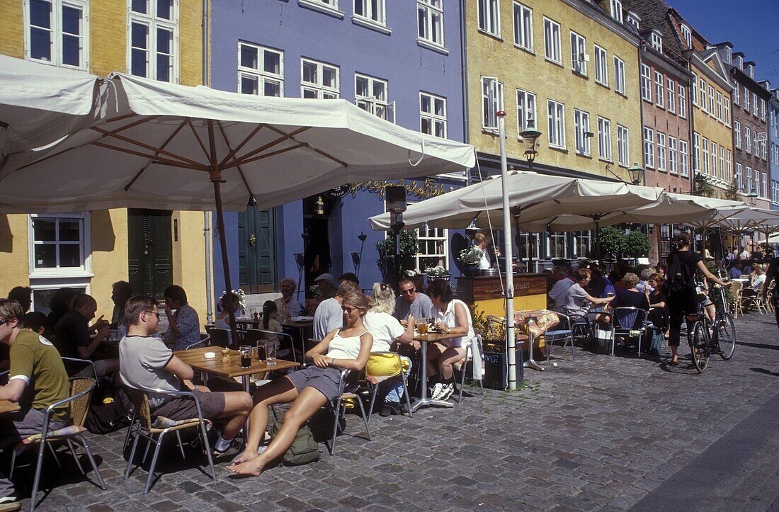 Street cafe´s, Nyhavn, Copenhagen Denmark