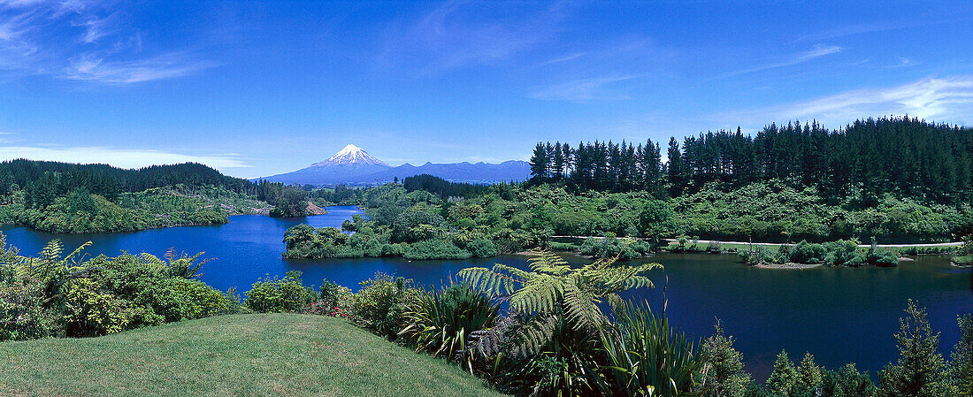 Mt. Taranaki with Lake Mangamahoe, near New Plymouth, Taranaki, North Island, New Zealand