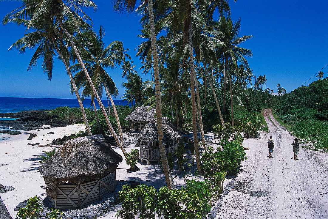 Beach Fales, Tanumatiu Beach, Falealupo Peninsula, Savai'i, Samoa, South Pacific