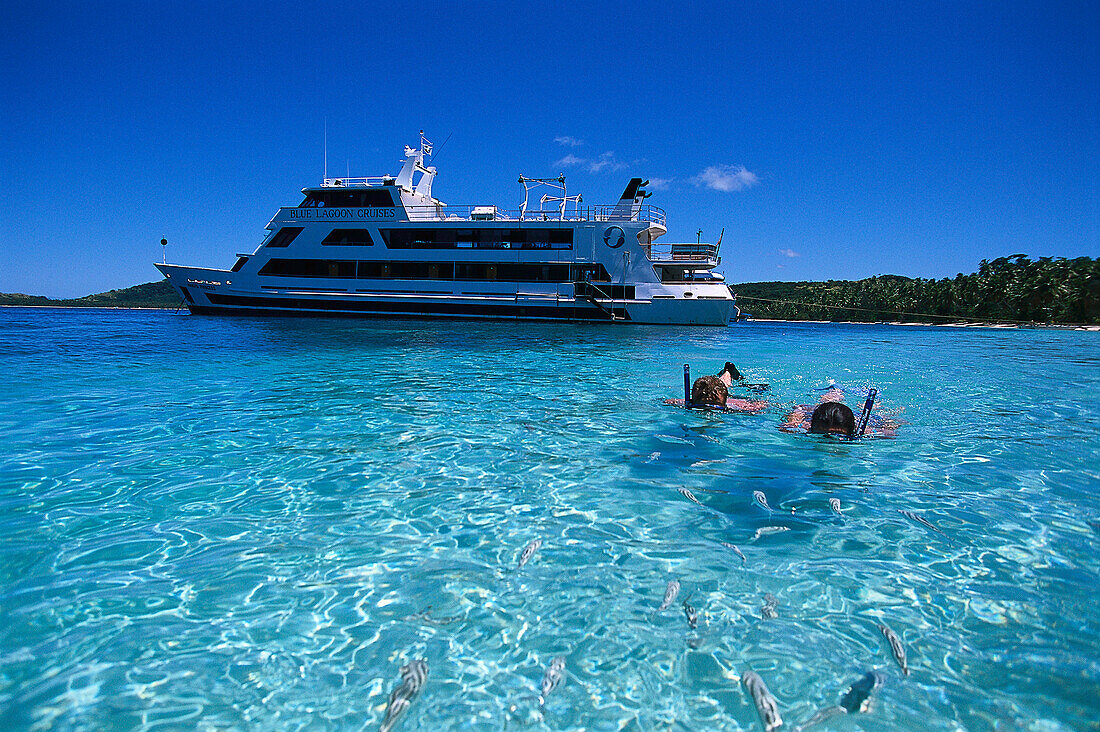 Snorkeling, Nanuya Princess, Blue Lagoon Cruise Nanuya Lailai Island, Fiji
