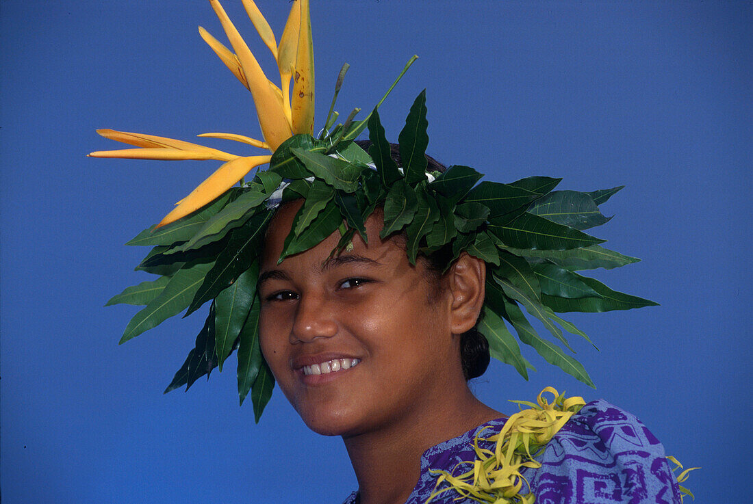 Blumengeschmückte Frau, Apia, Upolu West Samoa, Südsee