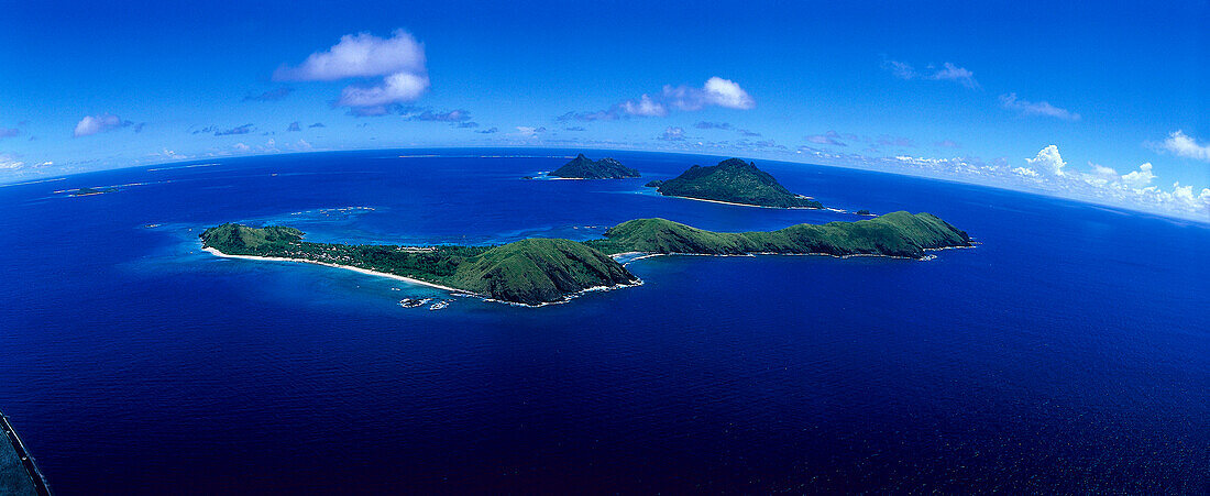 Luftaufnahme von Yanuya Island, Mamanuca Inselgruppe, Fidschi-Inseln, Südpazifik