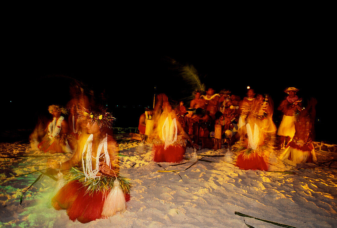 Polynesische Taenze und Musik, Bora Bora, Lagoon Resort Franzoesisch Polynesien