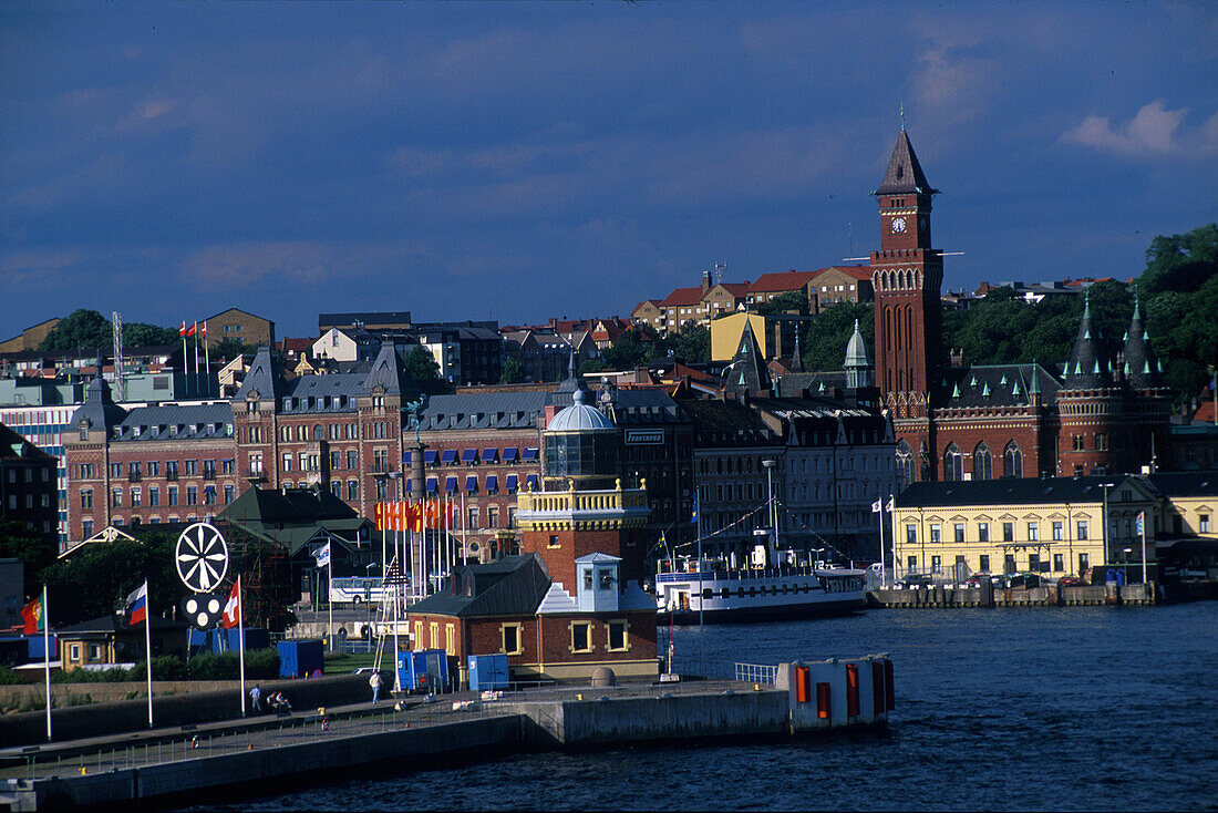 Hafen, Zentrum von Helsingborg, Fährfahrt über Öresund Skane, Schweden