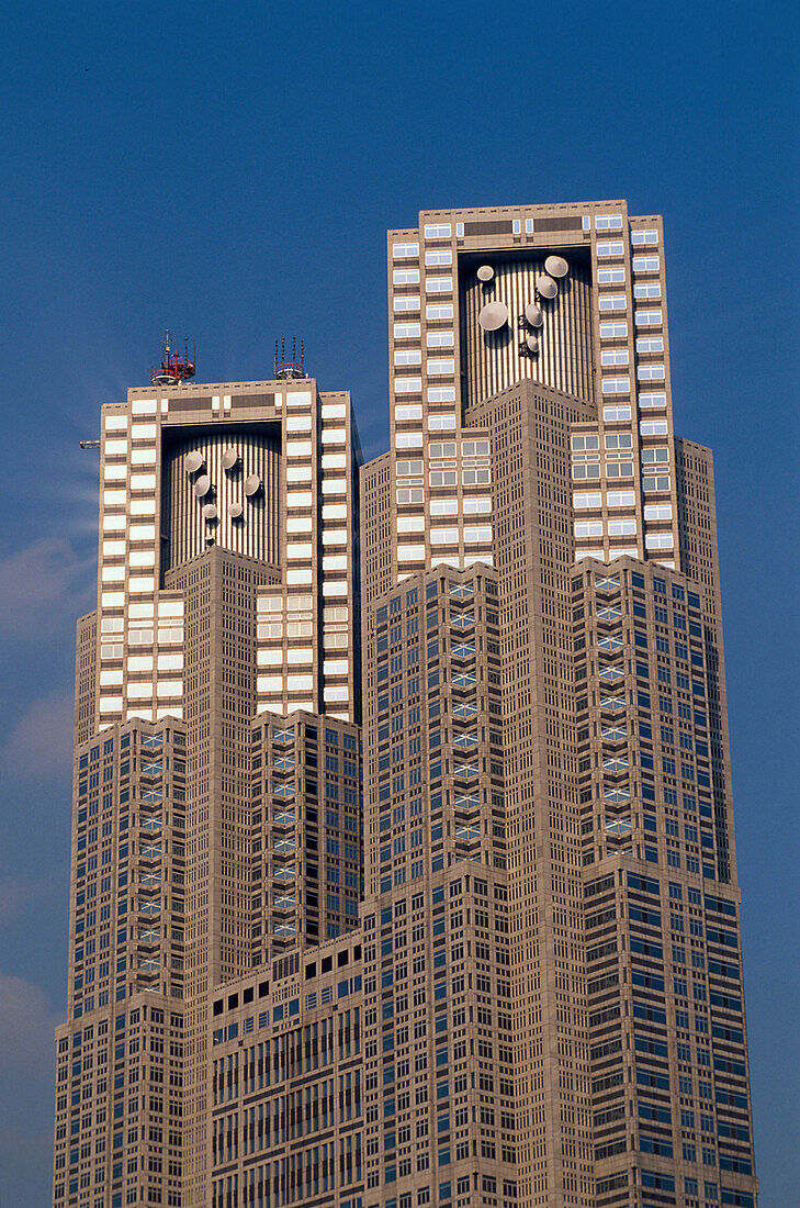 Spitze des Rathauses Shinjuku, Architekt: Kenzo Tange, Shinjuku, Tokyo, Japan