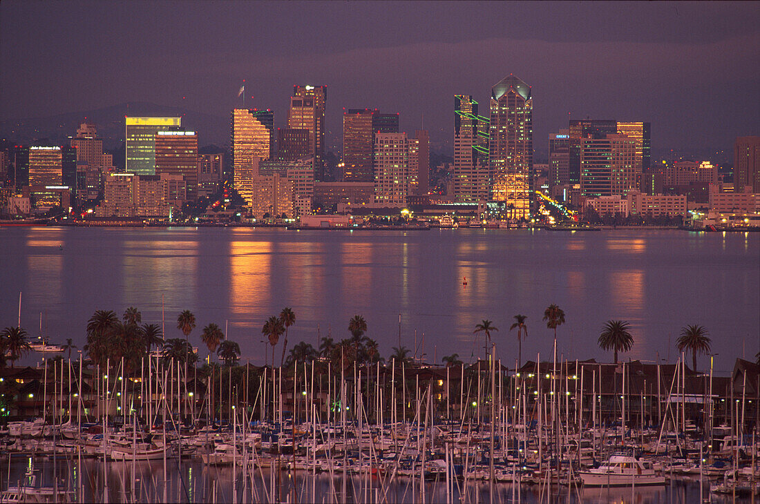 Marina des San Diego Yacht Clubs, San Diego Bay, Downtown San Diego, Kalifornien, USA