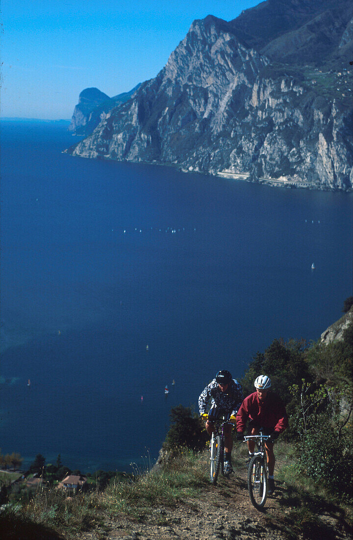 Mountain-Biker, Gardasee, Italien