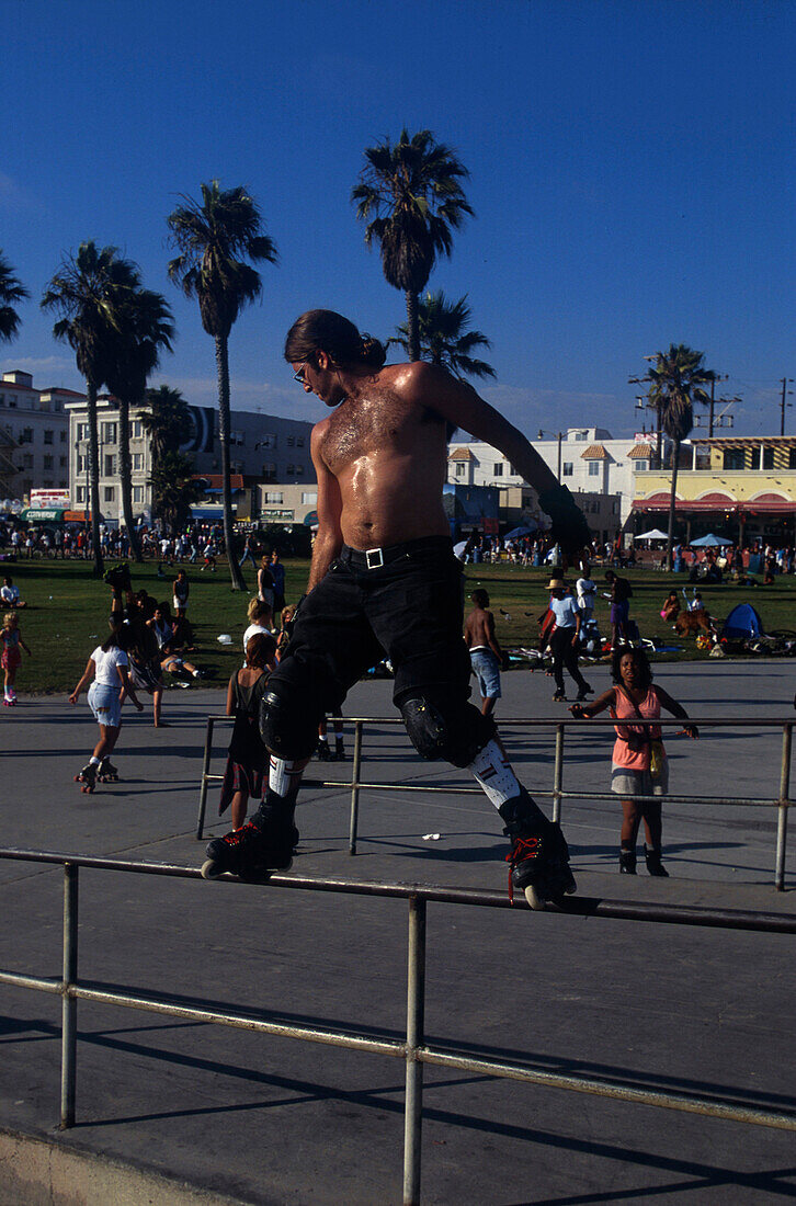 Rollerblading, Venice Beach Los Angeles, Kalifornien, USA