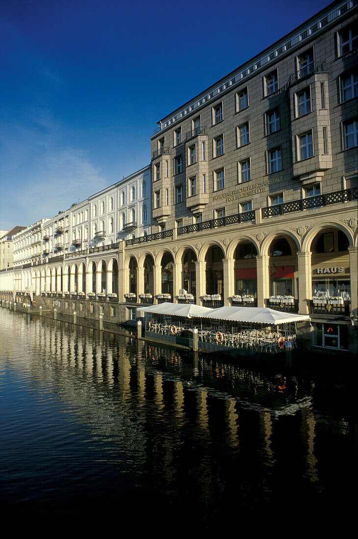 View of the Alster Arcades, kleine Alster, Hamburg, Germany